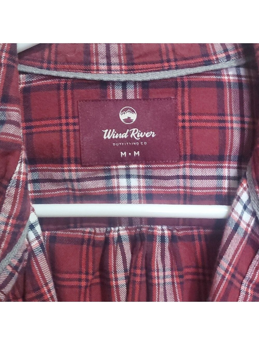 Windriver Red Plaid Shirt Size Medium - Picture 2 of 6